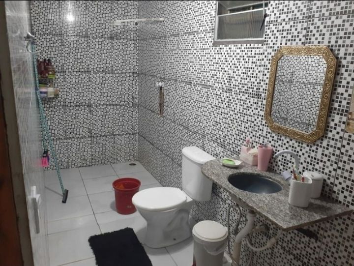 Casa com 3 dormitórios à venda, 250 m² por RS 265 - Colônia Santo Antônio - Manaus-Amazonas