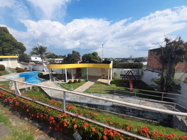 Apartamento com 3 dormitórios à venda, 70 m² por RS 275.000,00 - São Francisco - Manaus-AM