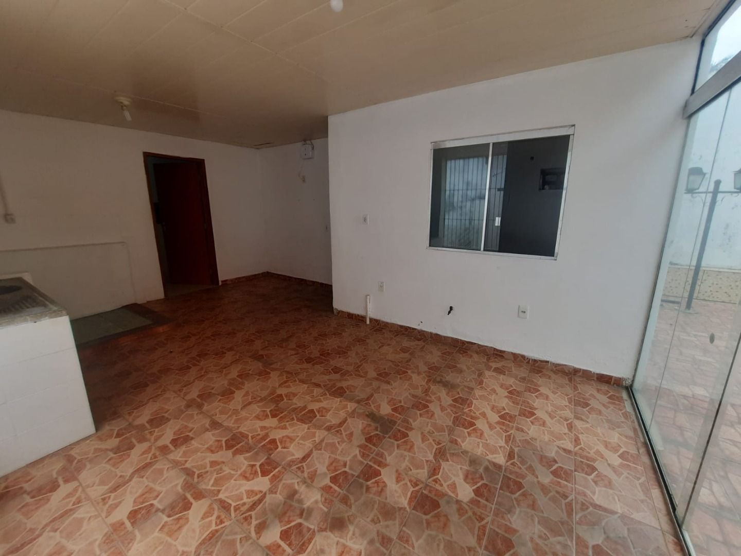 Casa para alugar com 3 quartos, 180m² - Foto 25