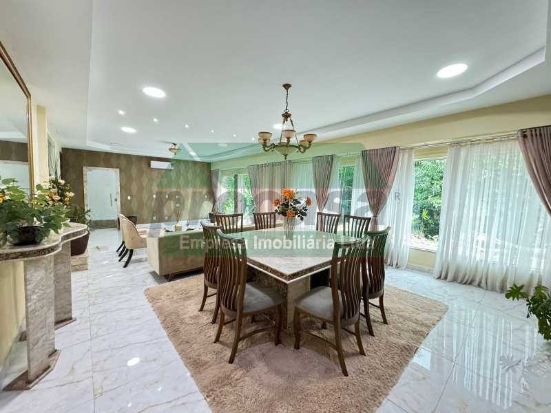 Casa com 4 dormitórios à venda, 700 m² por RS 1.200.000 - Planalto - Manaus-AM