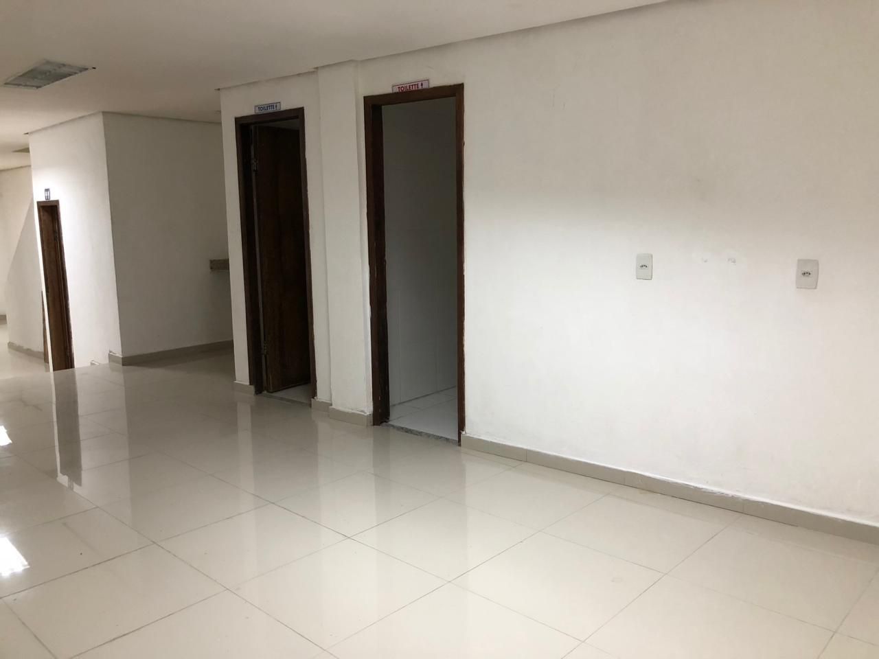 Prédio à venda, 500 m² por RS 1.200.000,00 - Centro - Manaus-AM