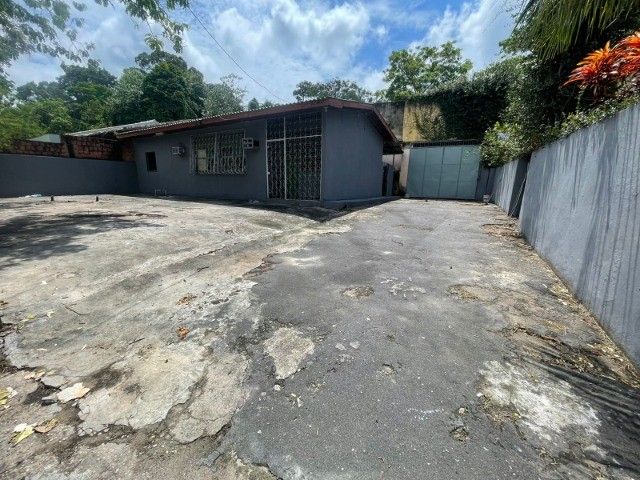 Casa com 3 dormitórios e galpão à venda, 500 m² por RS 580.000 - Coroado - Manaus-AM