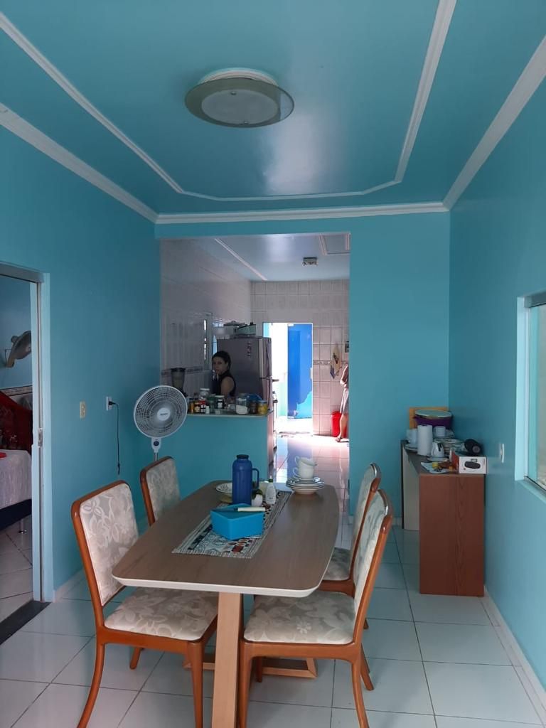 Casa com 4 dormitórios à venda, 150 m² por RS 287.000 - São José Operário - Manaus-AM