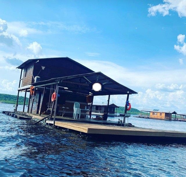 Flutuante com 2 dormitórios à venda, por RS 130.000 - Tarumã - Manaus-AM