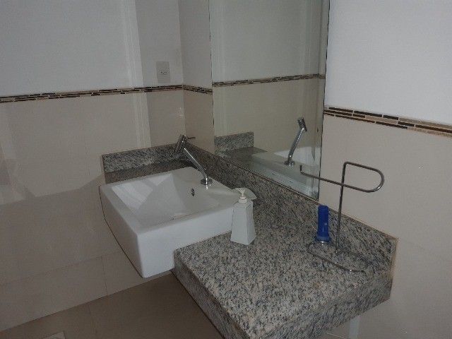 Casa com 4 dormitórios à venda, 300 m² por RS 1.550.000,00 - Flores - Manaus-AM