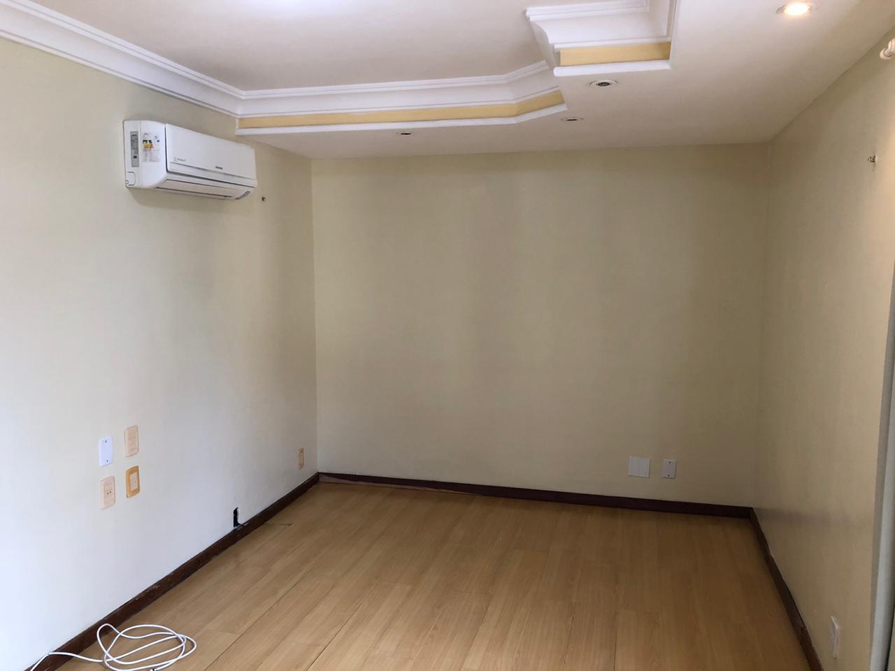 Apartamento à venda com 3 quartos, 75m² - Foto 11