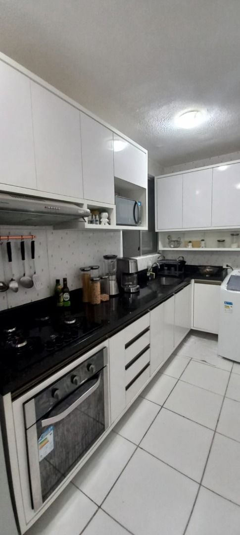 Apartamento com 2 dormitórios à venda, 43 m² por RS 160.000,00 - Santa Etelvina - Manaus-AM
