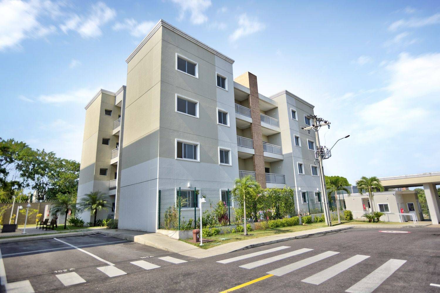 Apartamento com 3 dormitórios à venda, 80 m² por RS 480.000 - Flores - Manaus-AM