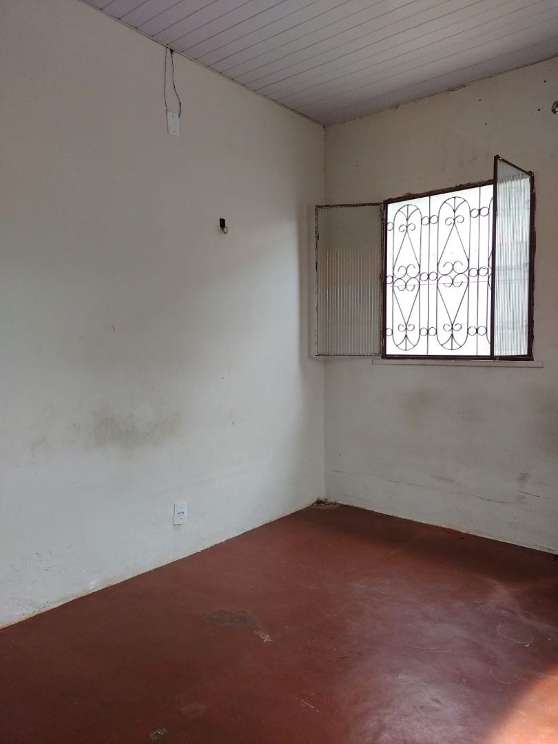 Casa com 6 dormitórios à venda, 400 m² - Japiim - Manaus-AM