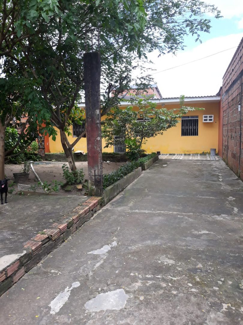 Casa com 2 dormitórios à venda, 250 m² por RS 270.000 - Flores - Manaus-AM
