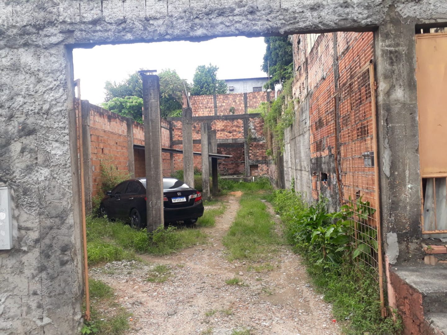 Terreno à venda, 220 m² por RS 200.000 - Coroado - Manaus-AM