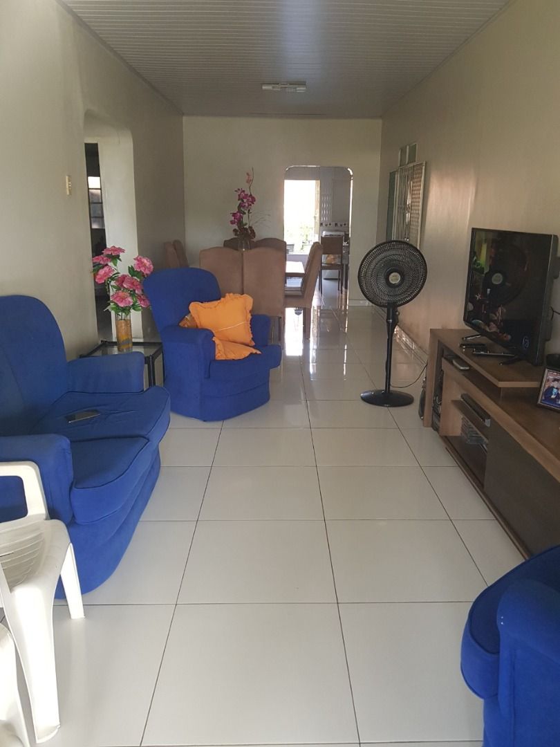 Casa com 2 dormitórios à venda, 200 m² por RS 240.000 - São José Operário - Manaus-AM