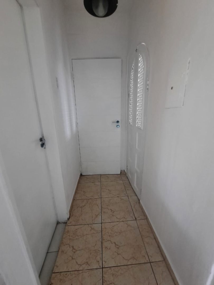 Apartamento para alugar com 2 quartos, 60m² - Foto 21