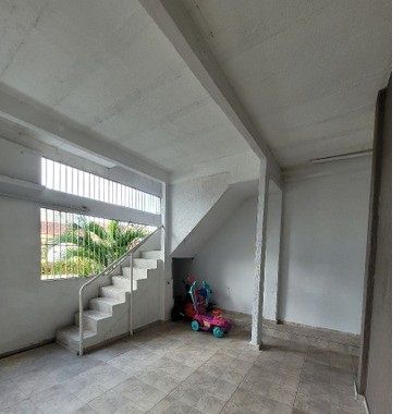 Casa com 5 dormitórios à venda, 171 m² por RS 365.000,00 - Flores - Manaus-AM