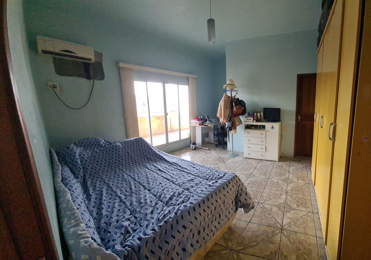 Casa com 5 dormitórios à venda, 600 m² por RS 600.000 - Parque 10 de Novembro - Manaus-AM