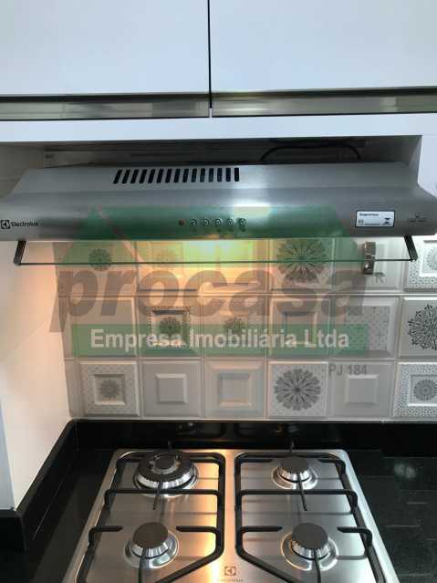 Apartamento para alugar com 3 quartos, 140m² - Foto 14
