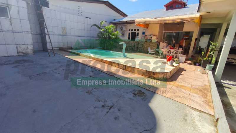 Casa à venda com 8 quartos, 3 suítes, 1 vaga e 512m² no Flores, Manaus (AM) — foto 2 de 30