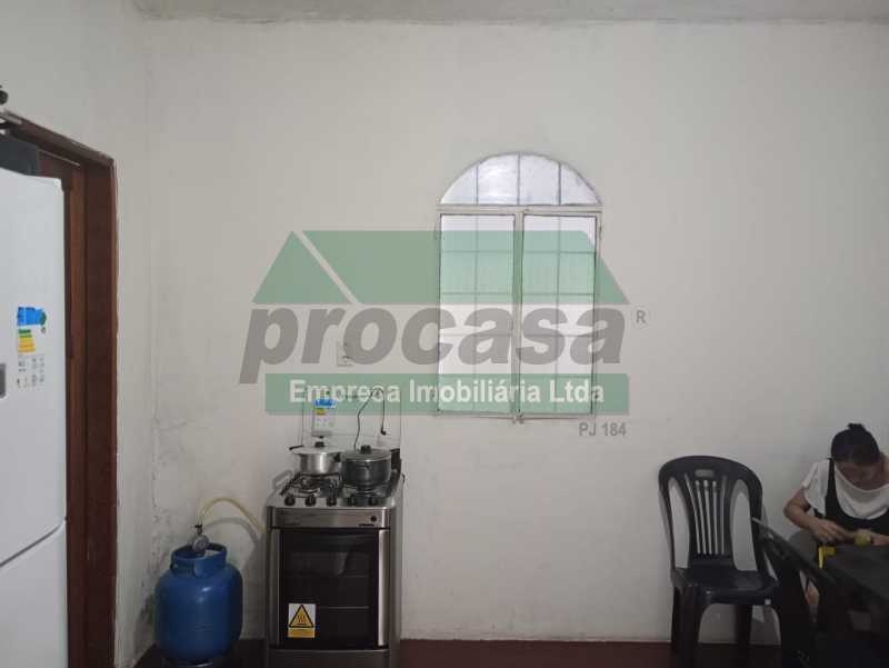 Casa à venda com 2 quartos, 80m² - Foto 12