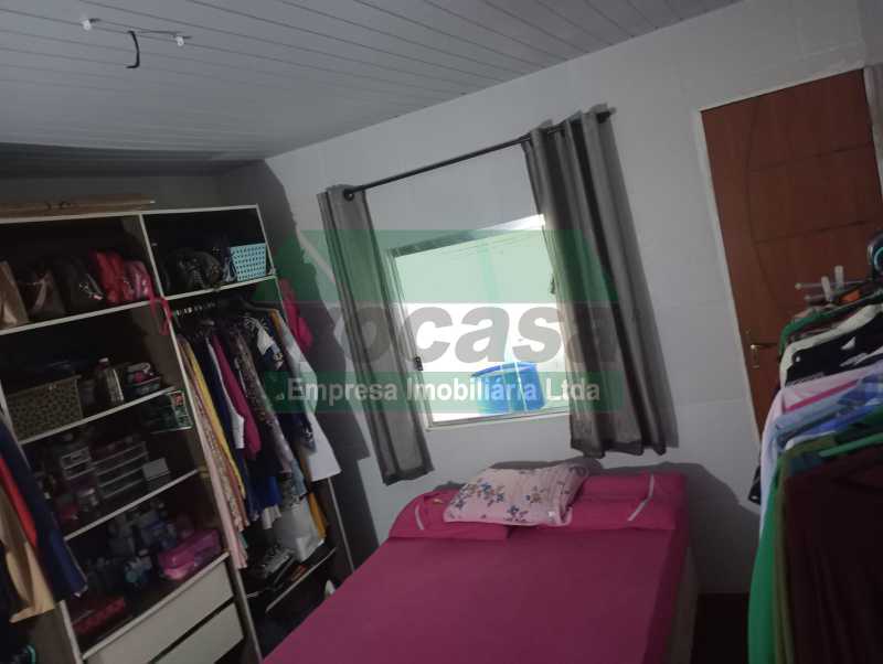 Casa à venda com 2 quartos, 80m² - Foto 15