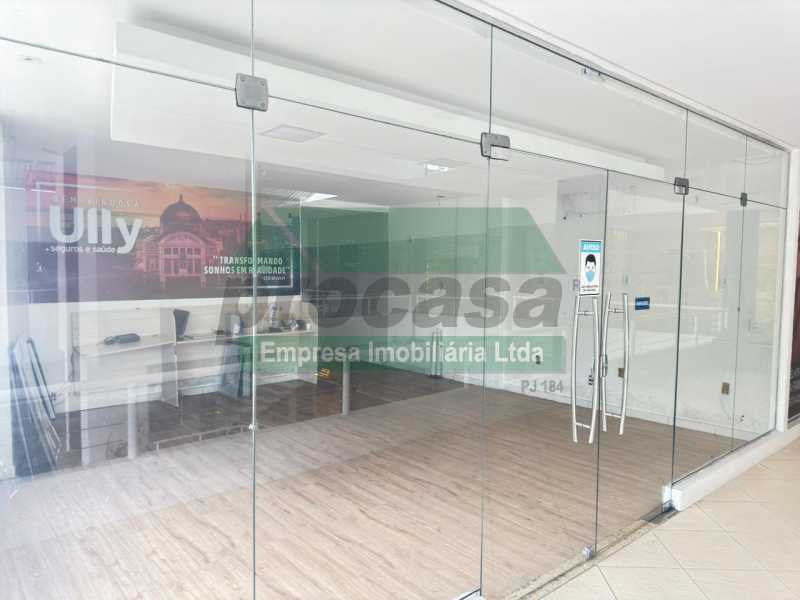 Loja Comercial no Vieiralves com 40m² no Blindex apenas 2.500,00 incluso IPTU