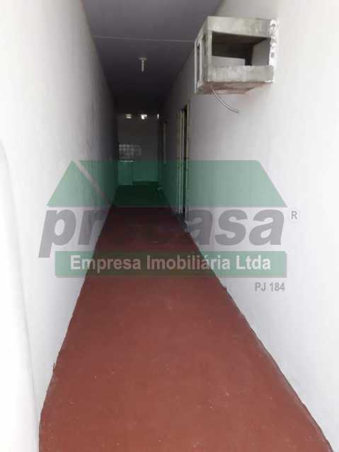 Casa à venda com 7 quartos, 210m² - Foto 17