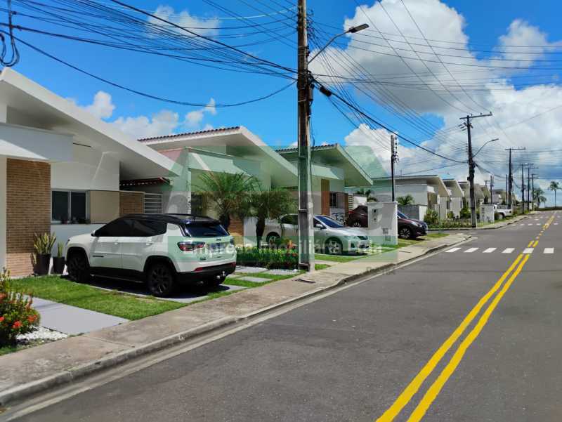 Casa de Condomínio à venda com 3 quartos, 200m² - Foto 24