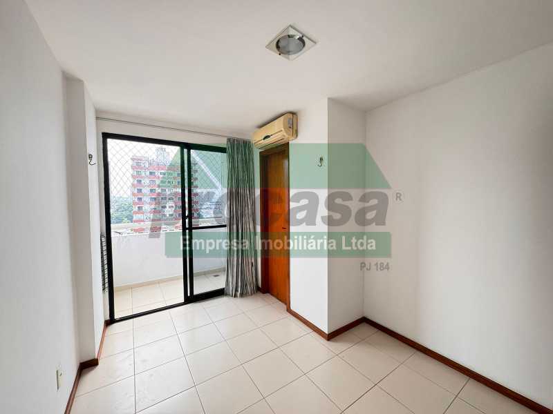 Apartamento para alugar com 3 quartos, 110m² - Foto 11