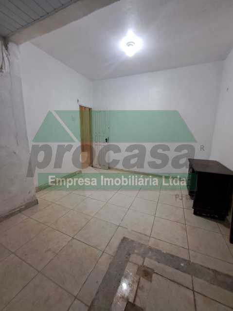 Casa à venda com 4 quartos, 98m² - Foto 13