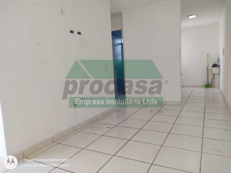 Apartamento para alugar com 2 quartos, 42m² - Foto 2