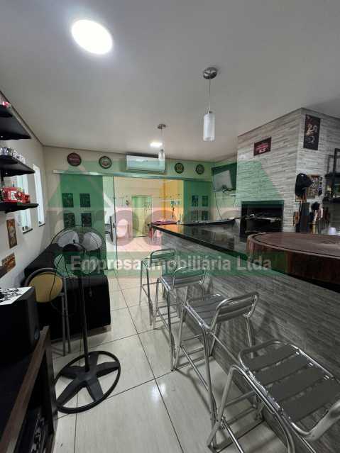 Casa Comercial à venda com 2 quartos, 100m² - Foto 15