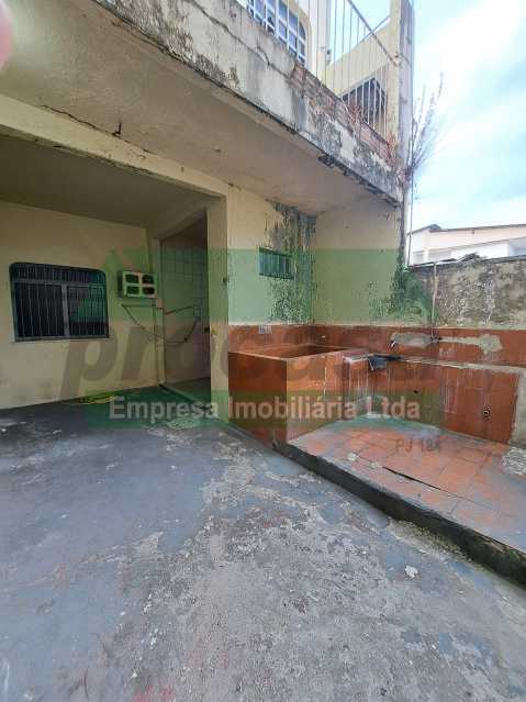 Casa à venda com 4 quartos, 250m² - Foto 25