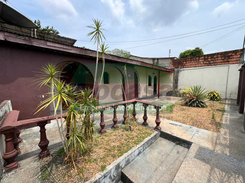 Casa à venda com 6 quartos, 1350 - Foto 4