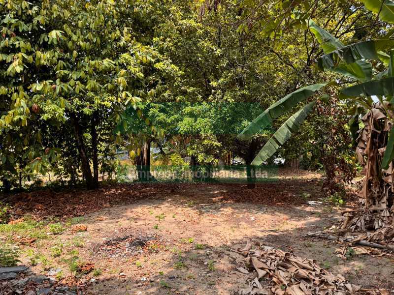 Casa à venda com 6 quartos, 1350 - Foto 8