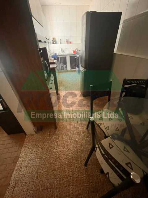 Casa à venda com 7 quartos, 250m² - Foto 4