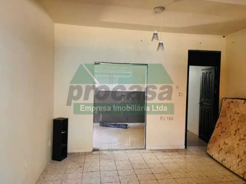 Casa à venda com 7 quartos, 250m² - Foto 7