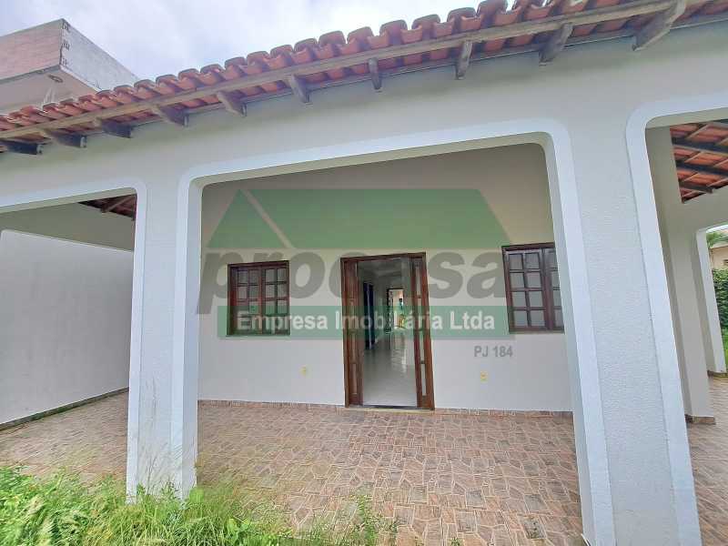 Casa de Condomínio à venda e aluguel com 3 quartos, 450m² - Foto 2