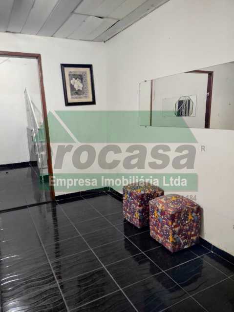 Casa à venda com 3 quartos, 80m² - Foto 13