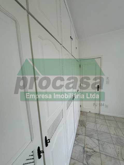 Apartamento para alugar com 4 quartos, 160m² - Foto 13