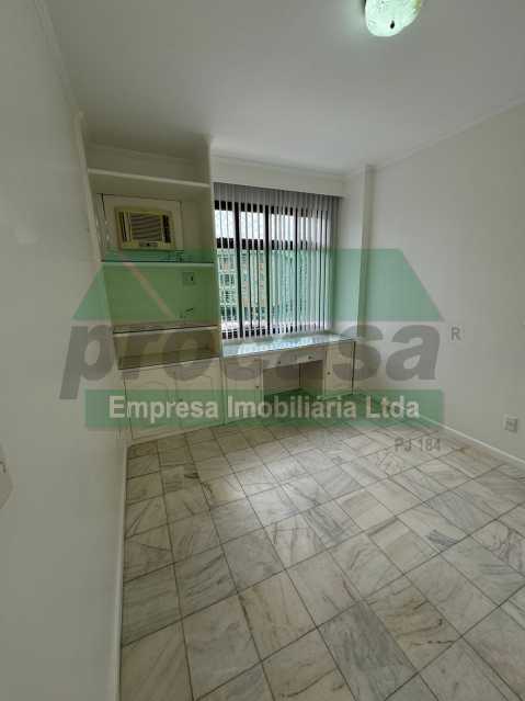 Apartamento para alugar com 4 quartos, 160m² - Foto 15