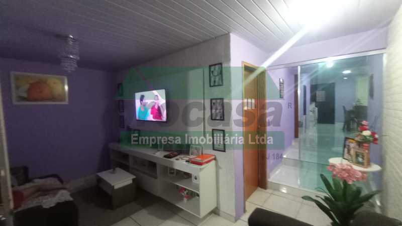 Casa à venda com 2 quartos, 154m² - Foto 1