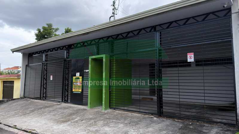 Apartamento climatizado para locação - 1.300,00