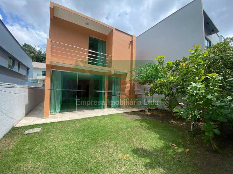 Casa de Condomínio para alugar com 3 quartos, 200m² - Foto 6