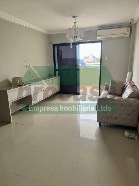 Apartamento à venda com 3 quartos, 123m² - Foto 3