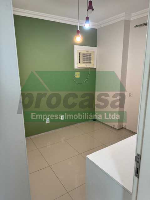 Apartamento à venda com 3 quartos, 123m² - Foto 11