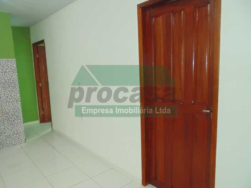 Casa à venda com 2 quartos, 160m² - Foto 11