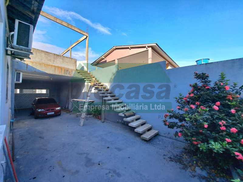 Casa à venda e aluguel com 3 quartos, 450m² - Foto 21