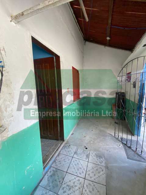 Casa à venda com 7 quartos, 332m² - Foto 2