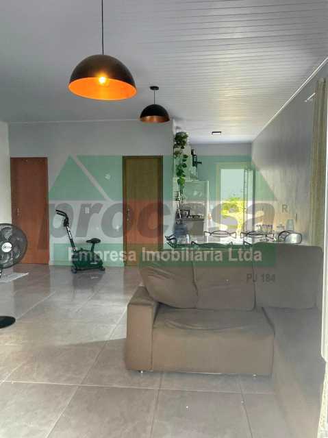 Casa à venda com 3 quartos, 400m² - Foto 2