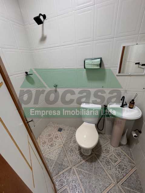 Casa Comercial à venda com 5 quartos, 103m² - Foto 11