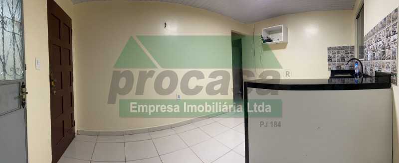Casa à venda com 3 quartos, 105m² - Foto 2